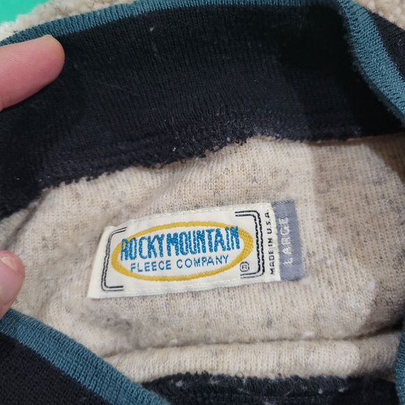 Vintage Fleece Pullover by Rocky Mountain Fleece Company - Picture 3 of 6